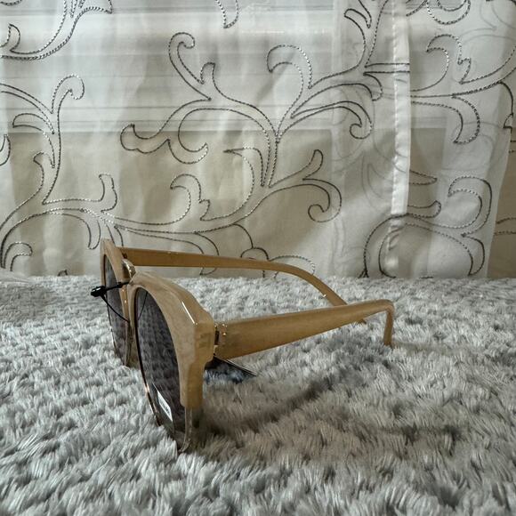 NWT Giselle Women Sunglasses Round Frame UV400 Beige - Picture 3 of 5